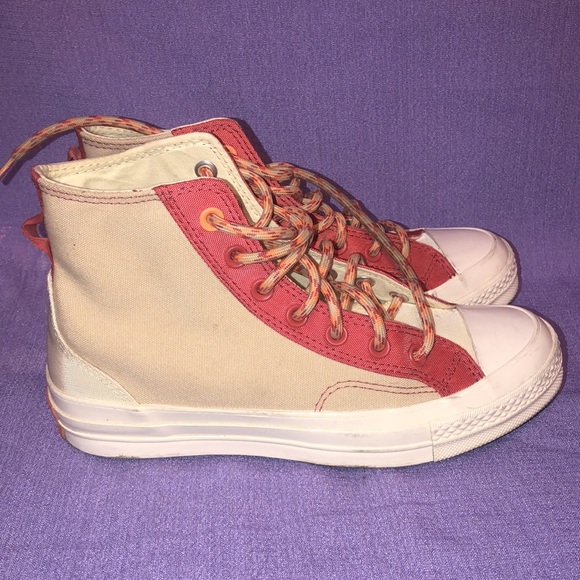 Used Converse Chuck Taylor All Star Women’s Size 8. Chuck 70 High Rhubarb Pie - Picture 2 of 13